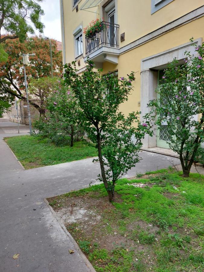Family Friendly Apartman Budapešť Exteriér fotografie